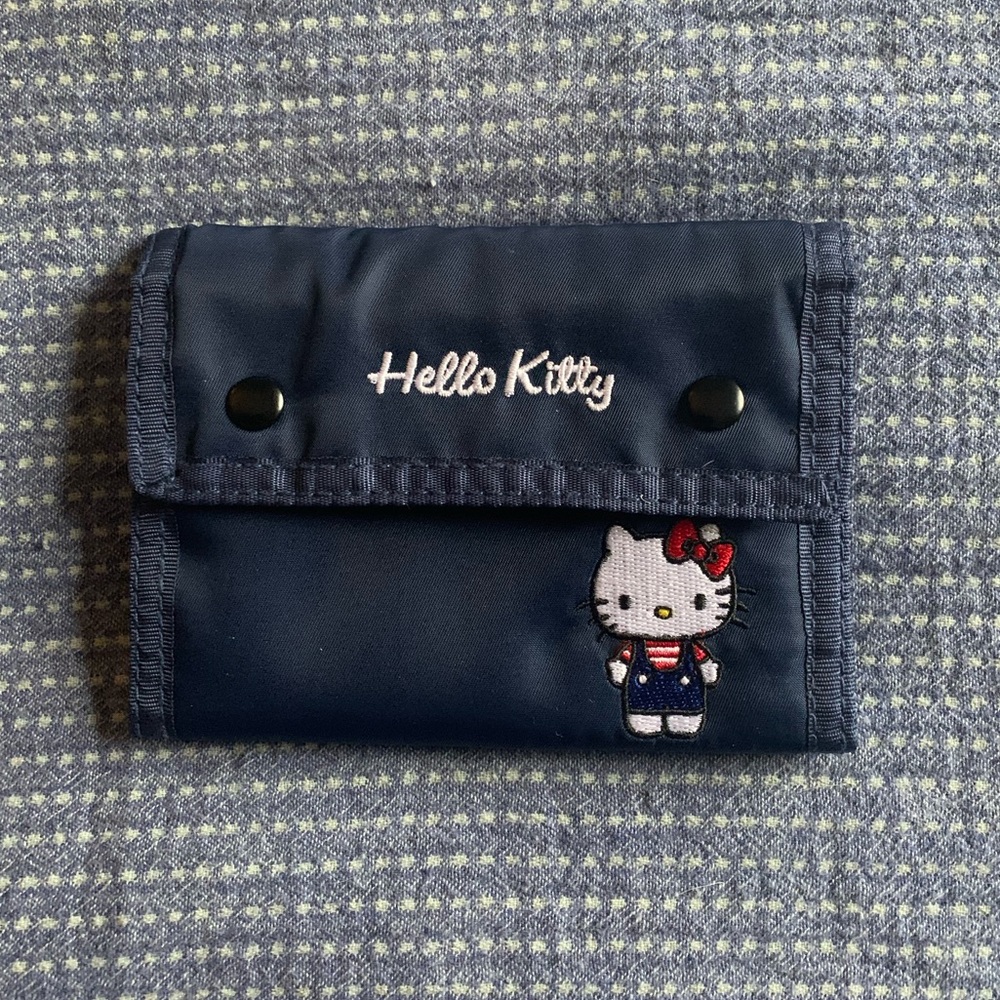 Hello Kitty nylon snap folding wallet